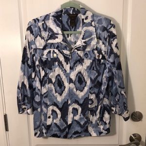 Multiples size large top